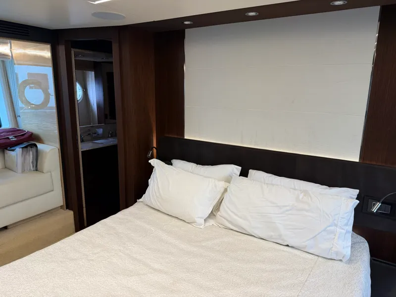Slide: The Image of Azimut 72 Fly Bridge 2017 - 50
