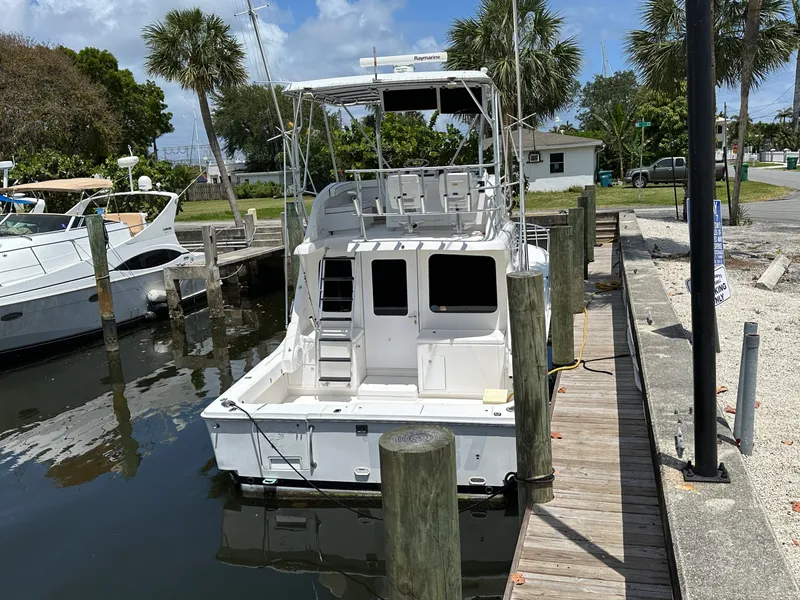 Slide: The Image of Luhrs 40 Convertible 2003 - 3