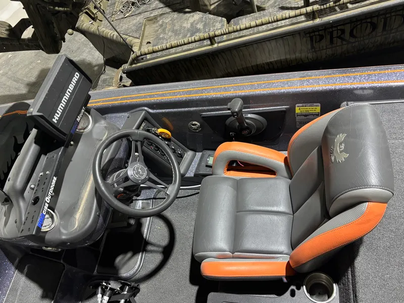 Slide: The Image of Phoenix Bass Boat 819 Pro 2021 - 12