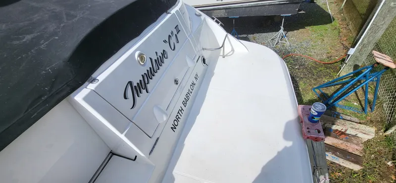 Slide: The Image of Cruisers Yachts 330 2008 - 4