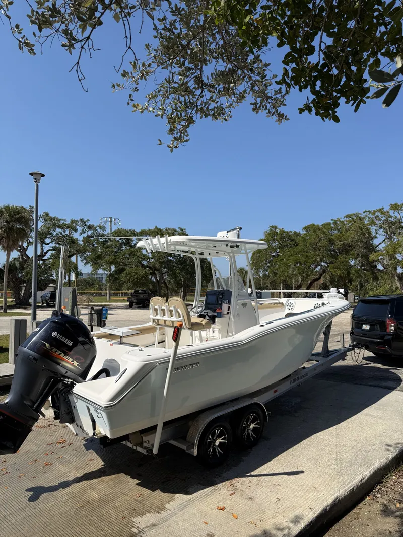 Slide: The Image of Tidewater 230 CC 2016 - 18