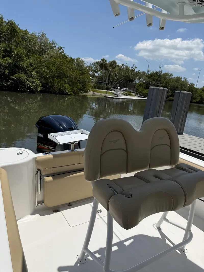 Slide: The Image of Tidewater 230 CC 2016 - 2