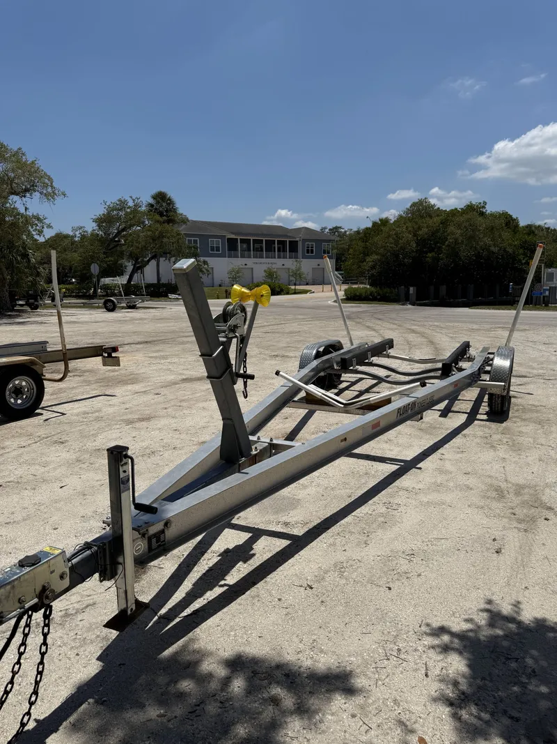 Slide: The Image of Tidewater 230 CC 2016 - 8