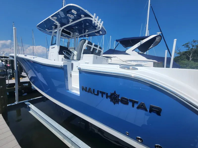 Slide: The Image of NauticStar 292 Legacy 2025 - 8