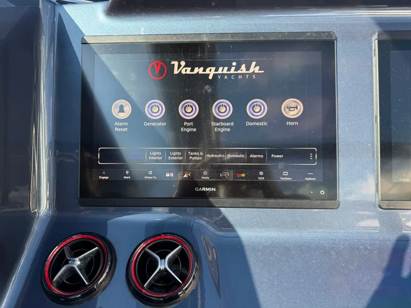 Slide: The Image of Vanquish VQ 45 2022 - 25