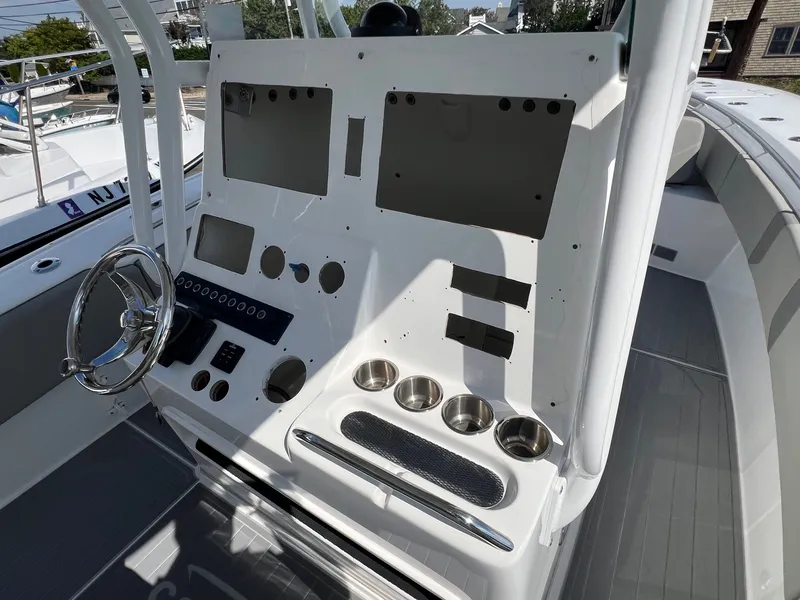 Slide: The Image of Cape Horn Yachts 34XS 2023 - 14