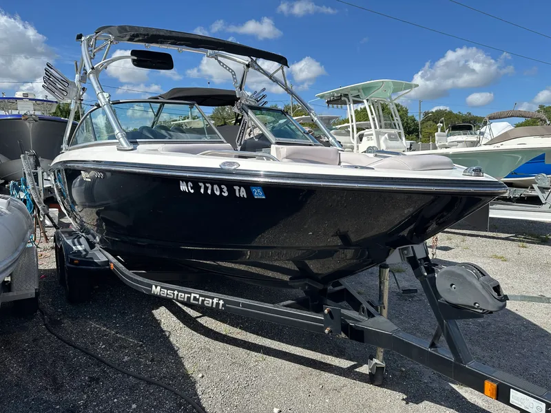 Slide: The Image of Mastercraft X-15 2007 - 10