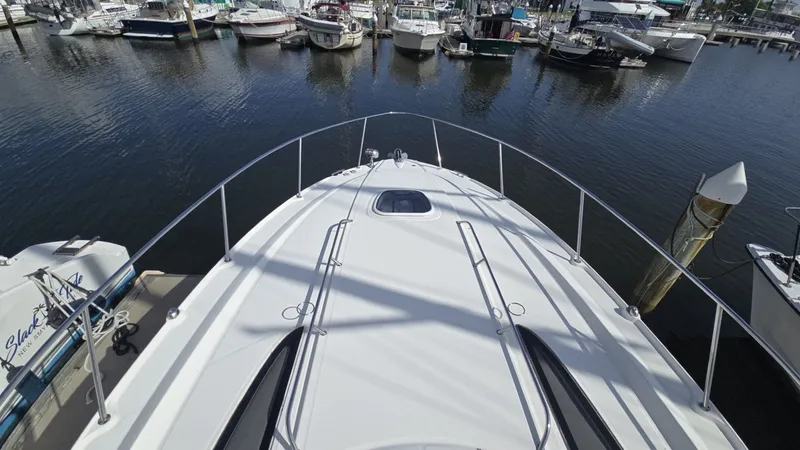 Slide: The Image of Sea Ray 350 Sundancer 2010 - 3