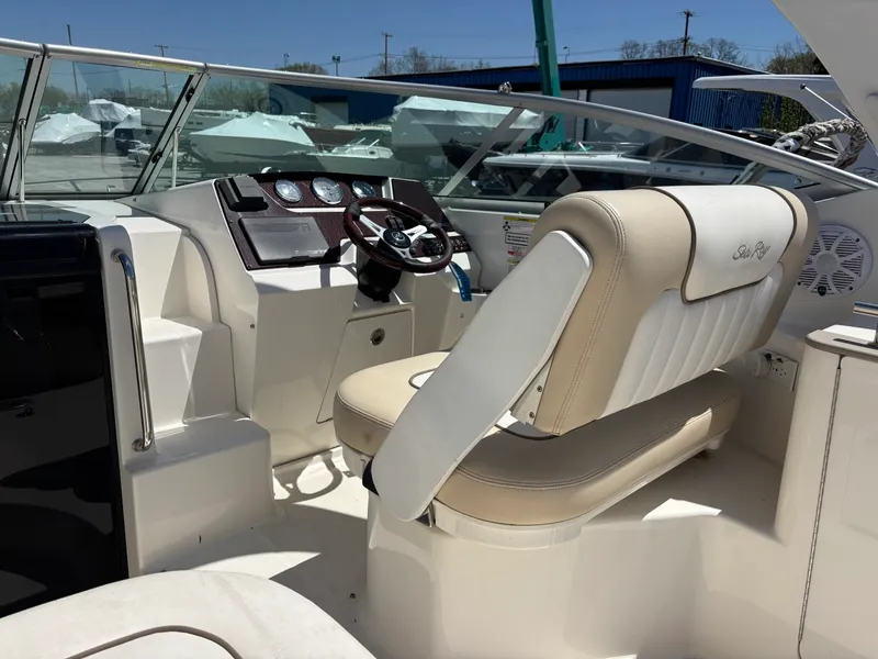 Slide: The Image of Sea Ray 260 Sundancer 2013 - 15