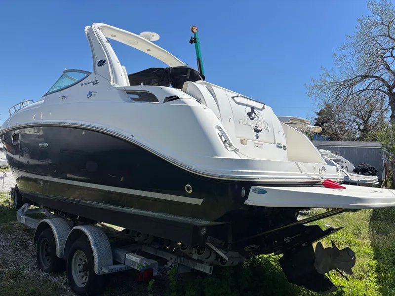Slide: The Image of Sea Ray 260 Sundancer 2013 - 7