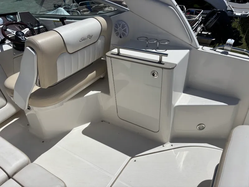 Slide: The Image of Sea Ray 260 Sundancer 2013 - 9