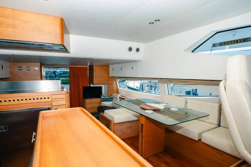 Slide: The Image of Aicon 64 M/Y 2006 - 40