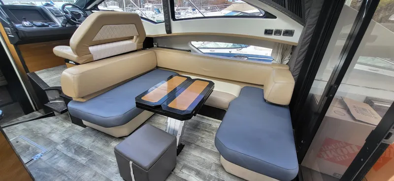 Slide: The Image of Marquis 40 SC 2008 - 1