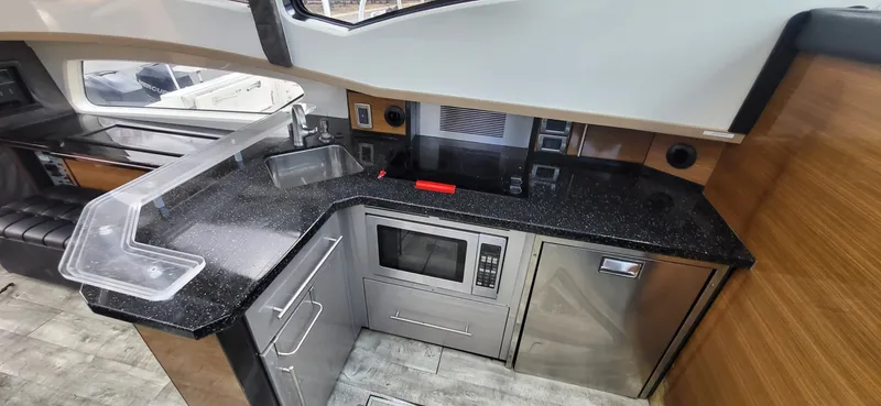 Slide: The Image of Marquis 40 SC 2008 - 15