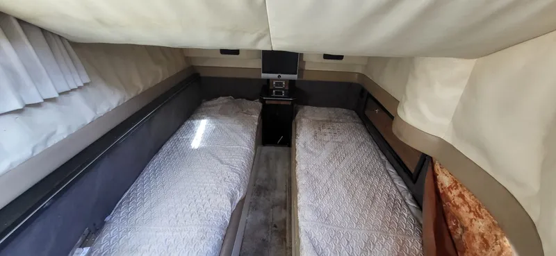 Slide: The Image of Marquis 40 SC 2008 - 20