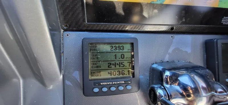 Slide: The Image of Marquis 40 SC 2008 - 8