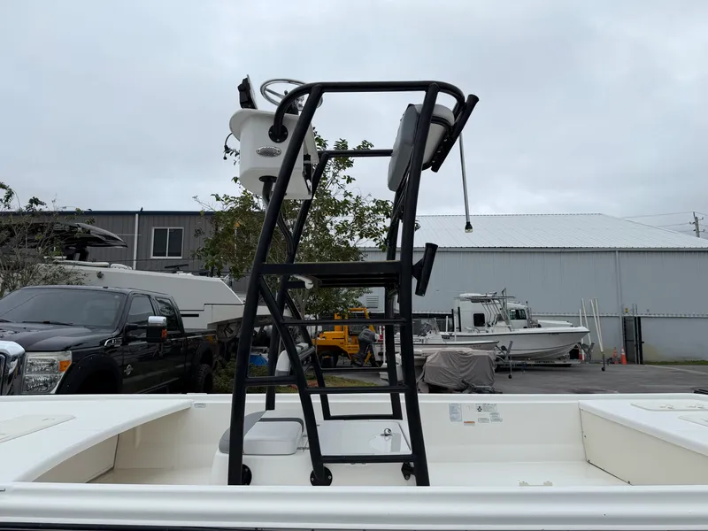 Slide: The Image of Mako Pro Skiff 19 Top Drive 2018 - 2