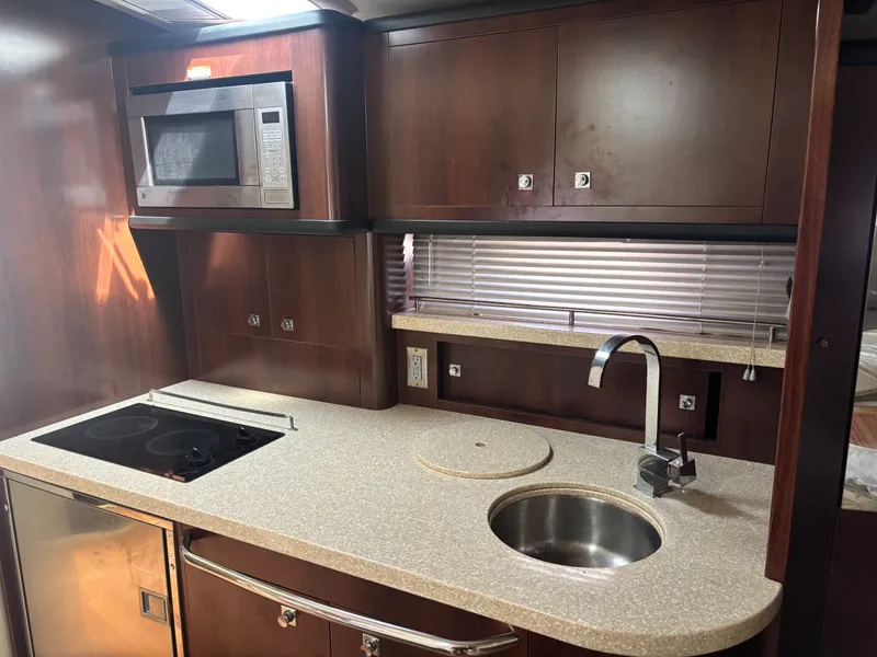 Slide: The Image of Chaparral 370 Signature 2013 - 17