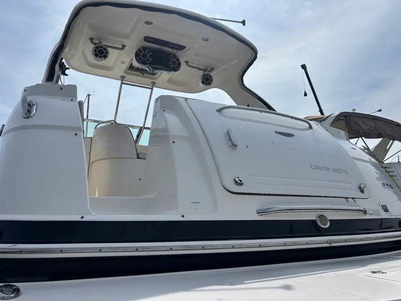 Slide: The Image of Chaparral 370 Signature 2013 - 8