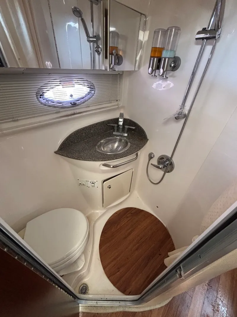 Slide: The Image of Chaparral 370 Signature 2013 - 28