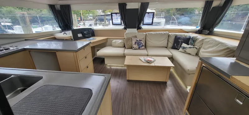 Slide: The Image of Fountaine Pajot Helia 44 2018 - 2