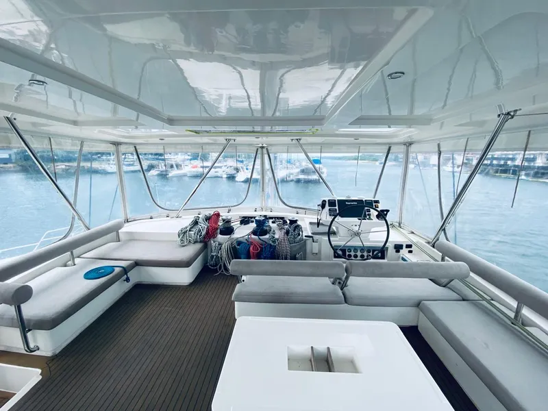 Slide: The Image of Robertson & Caine Leopard 58 2018 - 15