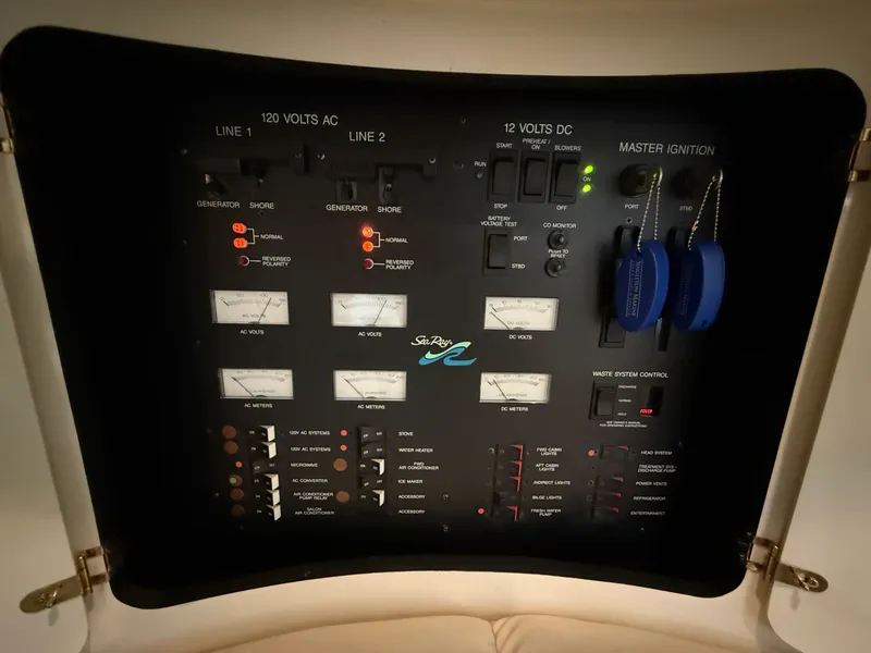 Slide: The Image of Sea Ray 400 EC 1997 - 12