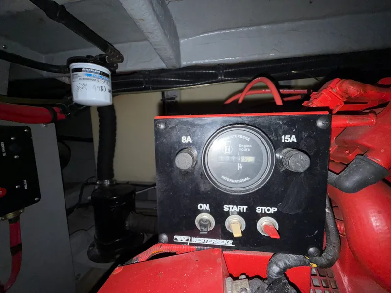 Slide: The Image of Sea Ray 400 EC 1997 - 15