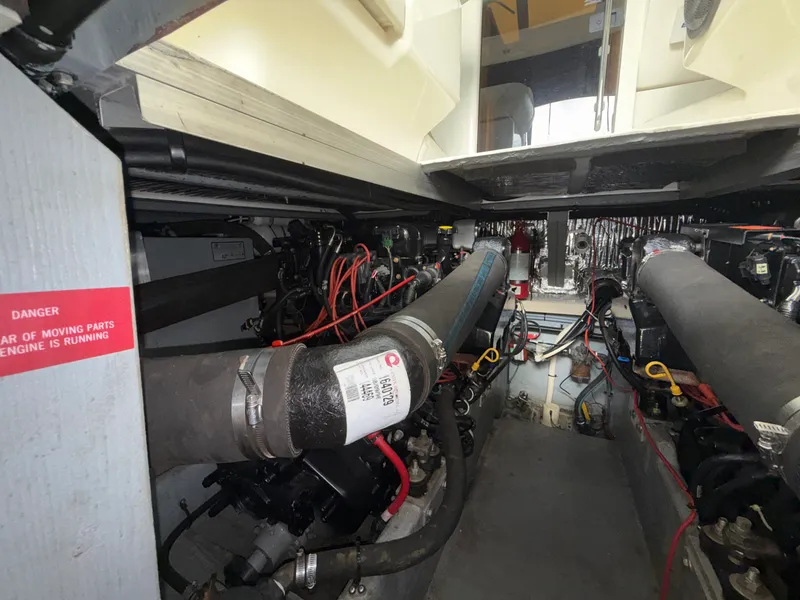 Slide: The Image of Sea Ray 400 EC 1997 - 19