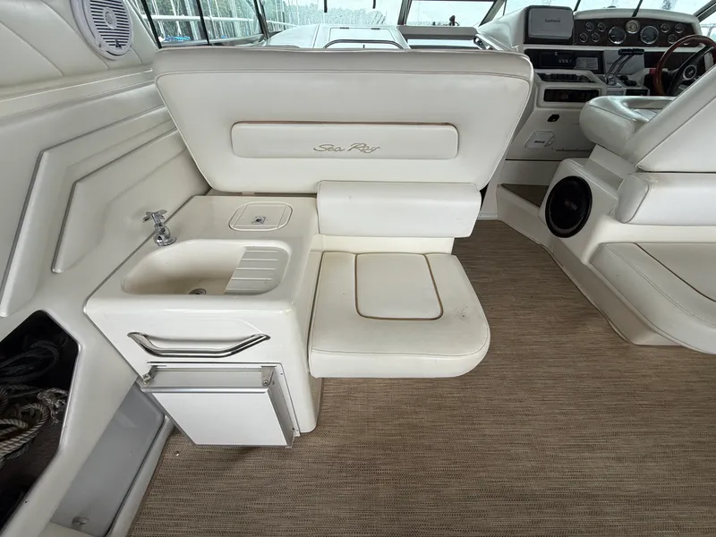 Slide: The Image of Sea Ray 400 EC 1997 - 23