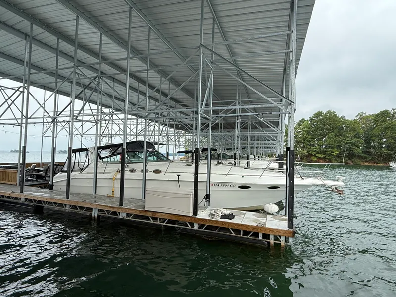 Slide: The Image of Sea Ray 400 EC 1997 - 27