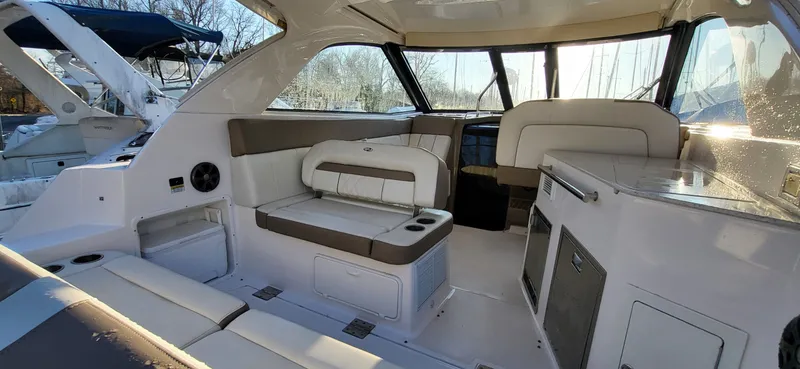 Slide: The Image of Regal 35 Sport Coupe 2018 - 15