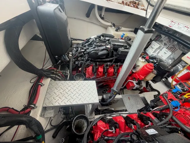 Slide: The Image of Regal 35 Sport Coupe 2018 - 33