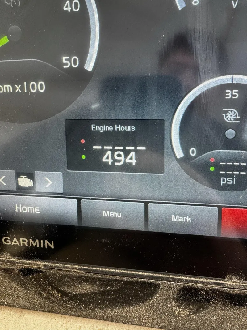 Slide: The Image of Regal 35 Sport Coupe 2018 - 36