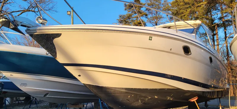 Slide: The Image of Regal 35 Sport Coupe 2018 - 4