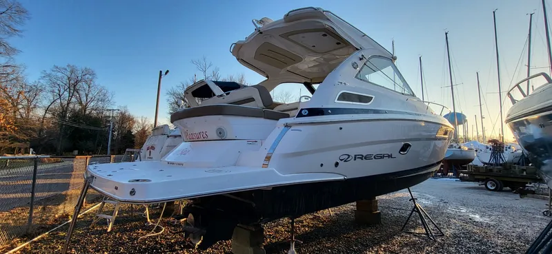 Slide: The Image of Regal 35 Sport Coupe 2018 - 7