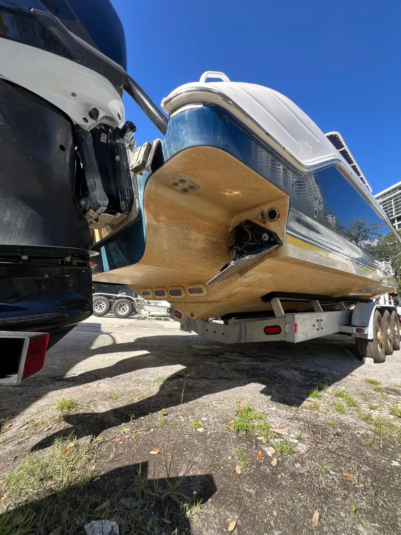 Slide: The Image of Donzi 38 ZF 2008 - 21