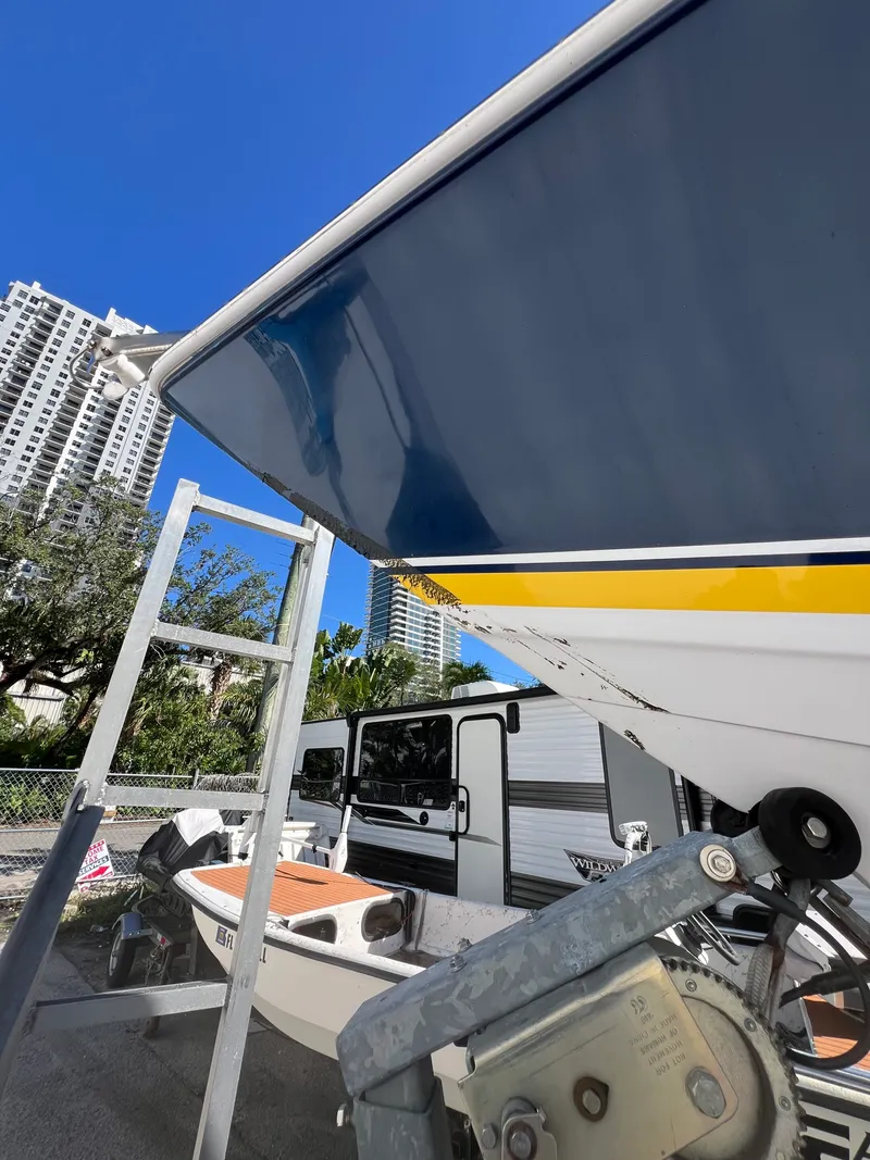 Slide: The Image of Donzi 38 ZF 2008 - 32