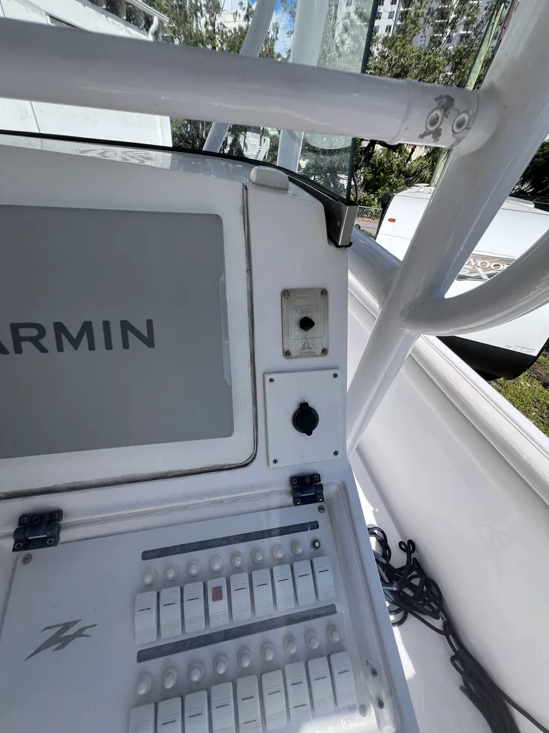 Slide: The Image of Donzi 38 ZF 2008 - 9