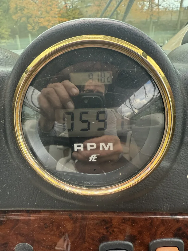 Slide: The Image of Carver Yachts 466 Motor Yacht 2005 - 11