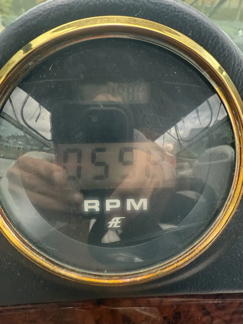 Slide: The Image of Carver Yachts 466 Motor Yacht 2005 - 12