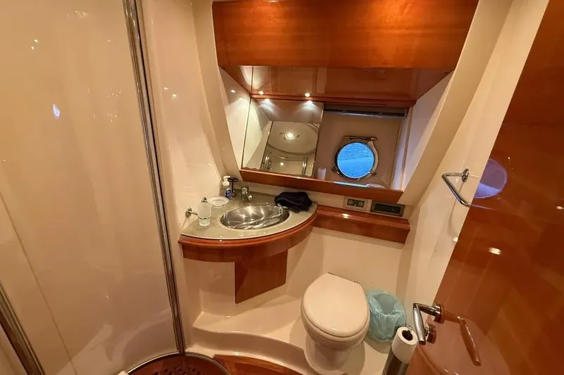 Slide: The Image of Azimut 50 Fly 2006 - 29