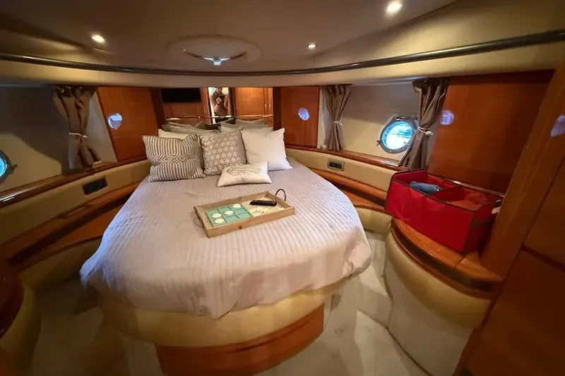Slide: The Image of Azimut 50 Fly 2006 - 32