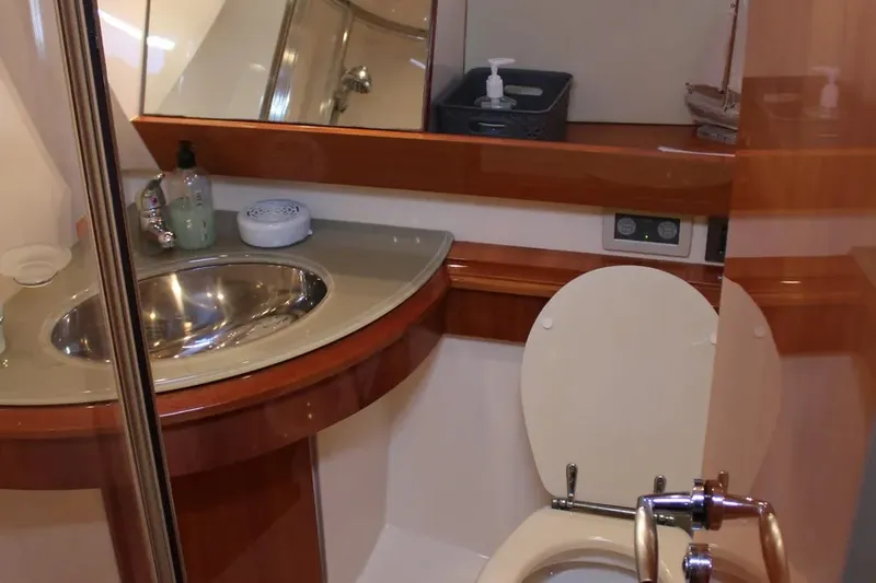Slide: The Image of Azimut 50 Fly 2006 - 45