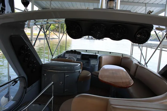 Slide: The Image of Azimut 50 Fly 2006 - 6