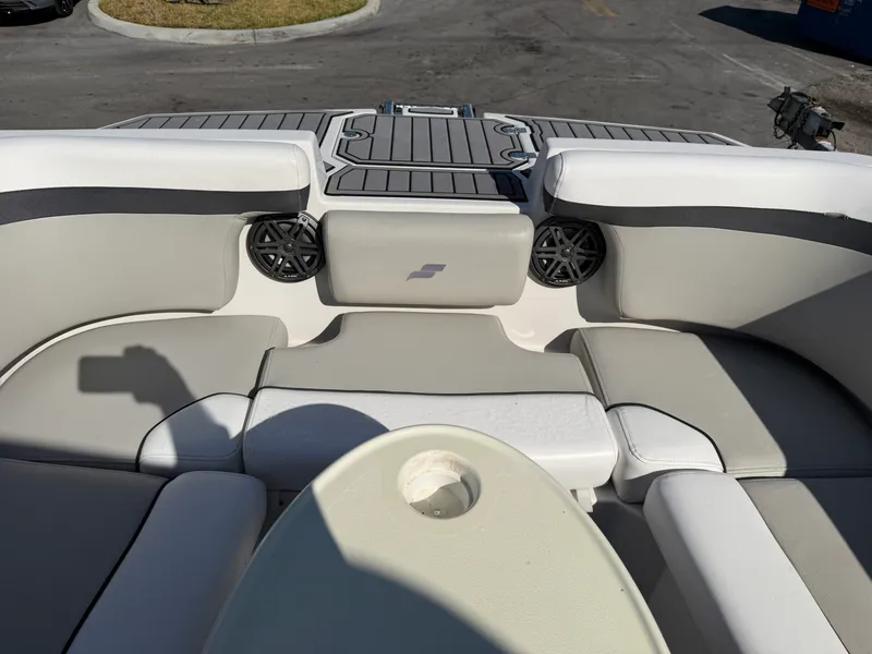 Slide: The Image of Starcraft SVX 231 2023 - 12