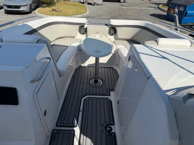 Slide: The Image of Starcraft SVX 231 2023 - 13