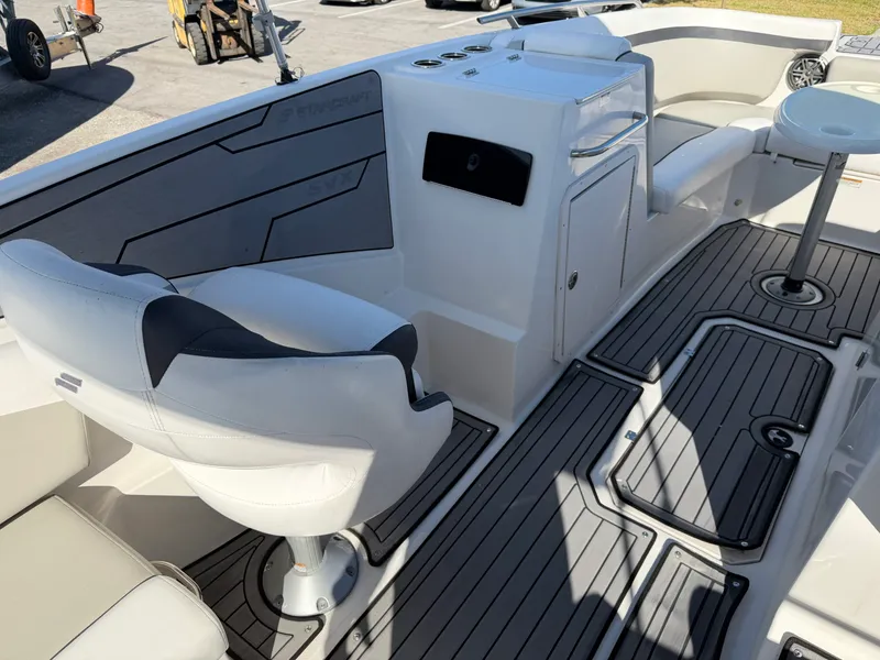 Slide: The Image of Starcraft SVX 231 2023 - 14