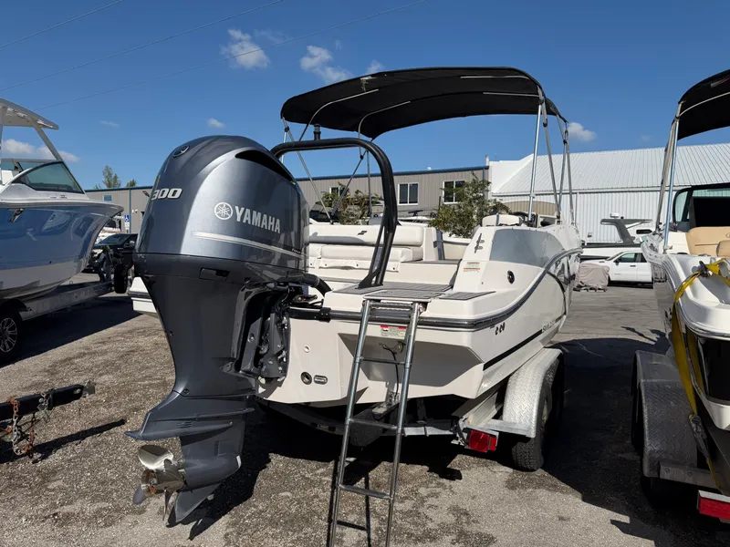 Slide: The Image of Starcraft SVX 231 2023 - 15