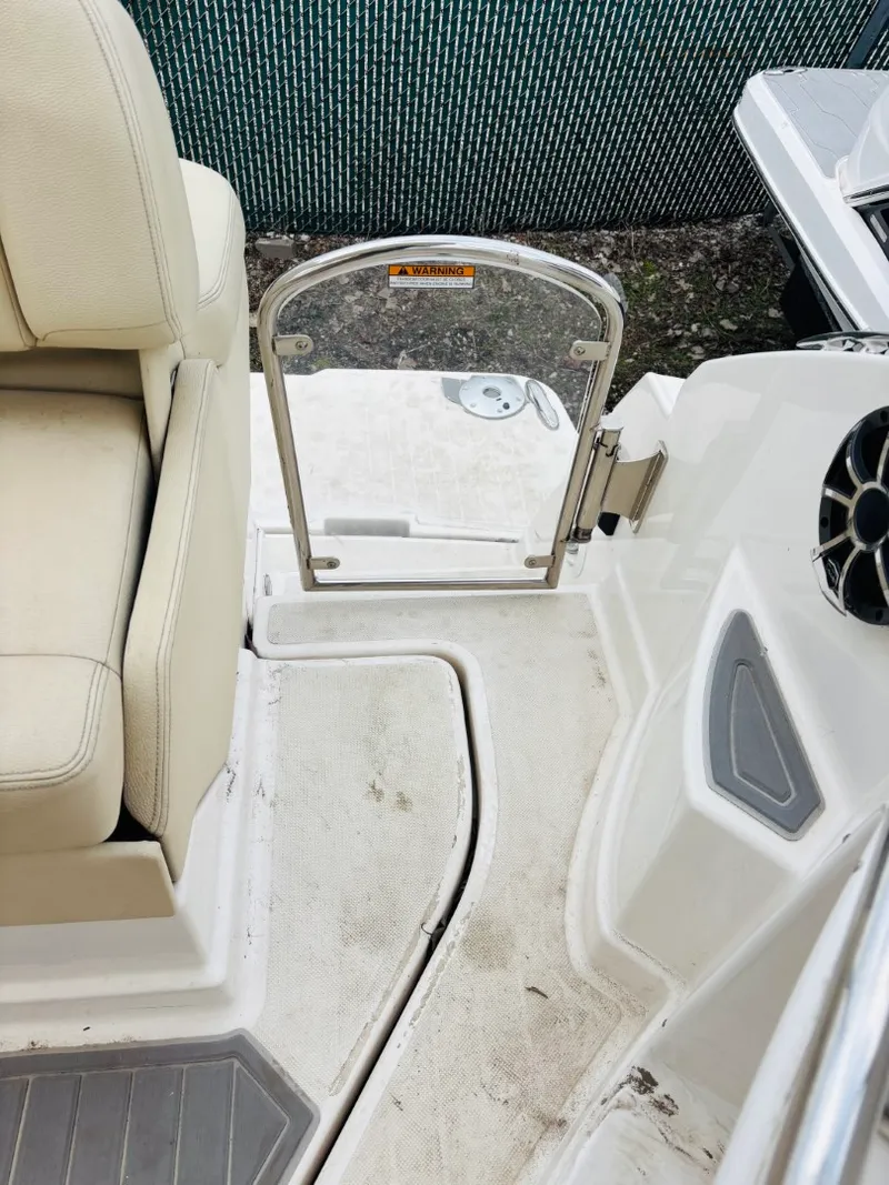 Slide: The Image of Regal 28 Express 2019 - 10